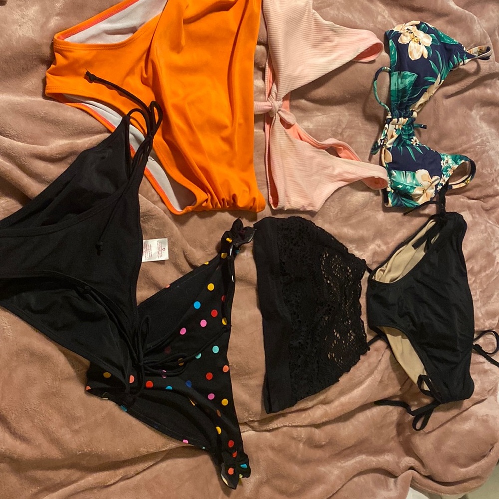 Swim suits pack